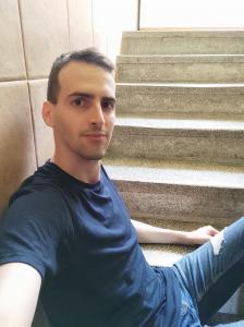 Chico busca chica en Valencia: 