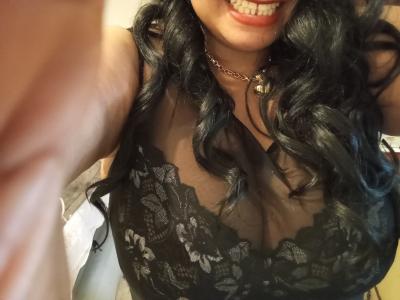 622044057: Chica busca chico en La Coruña