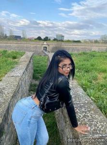 631742240: Chica busca chico en Madrid