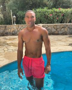 Chico busca chica en Las Palmas: 