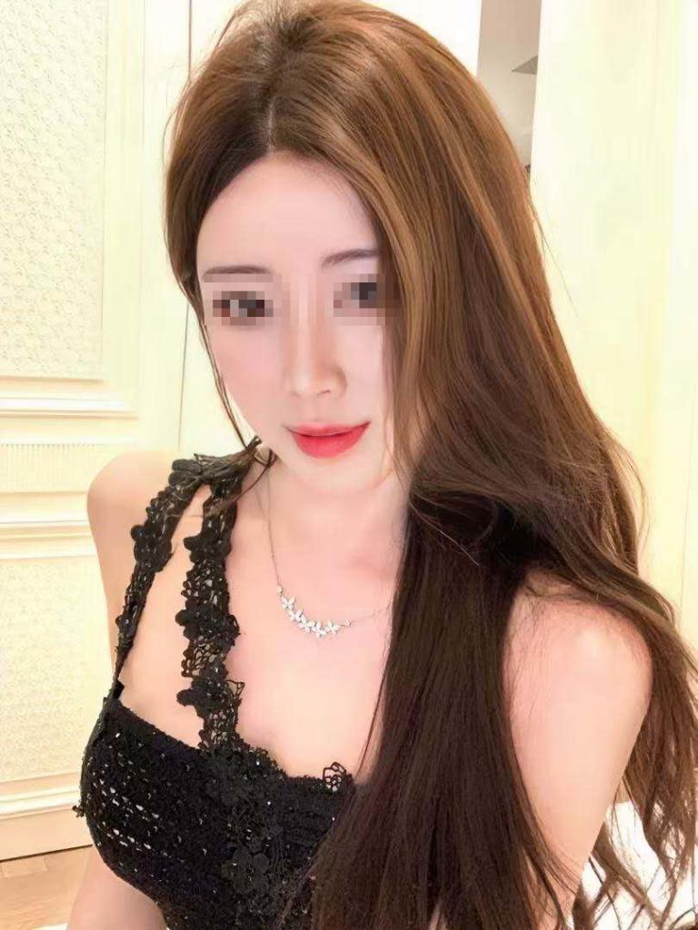 602158126: Chica busca chico en Madrid