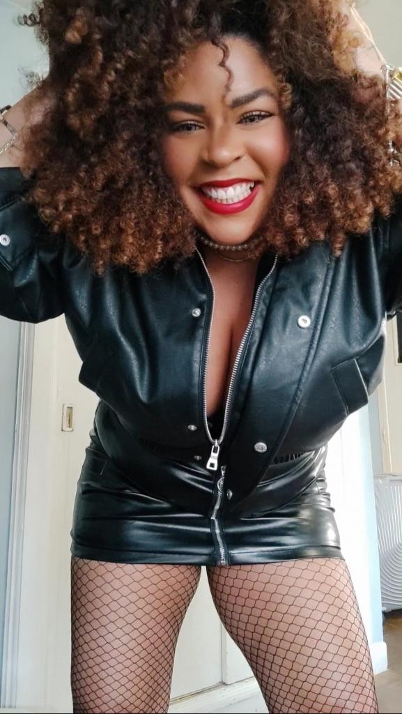 Chica busca chico en Asturias: 