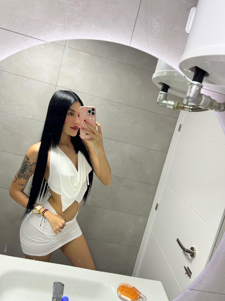 624796355: Chica busca chico en Alicante