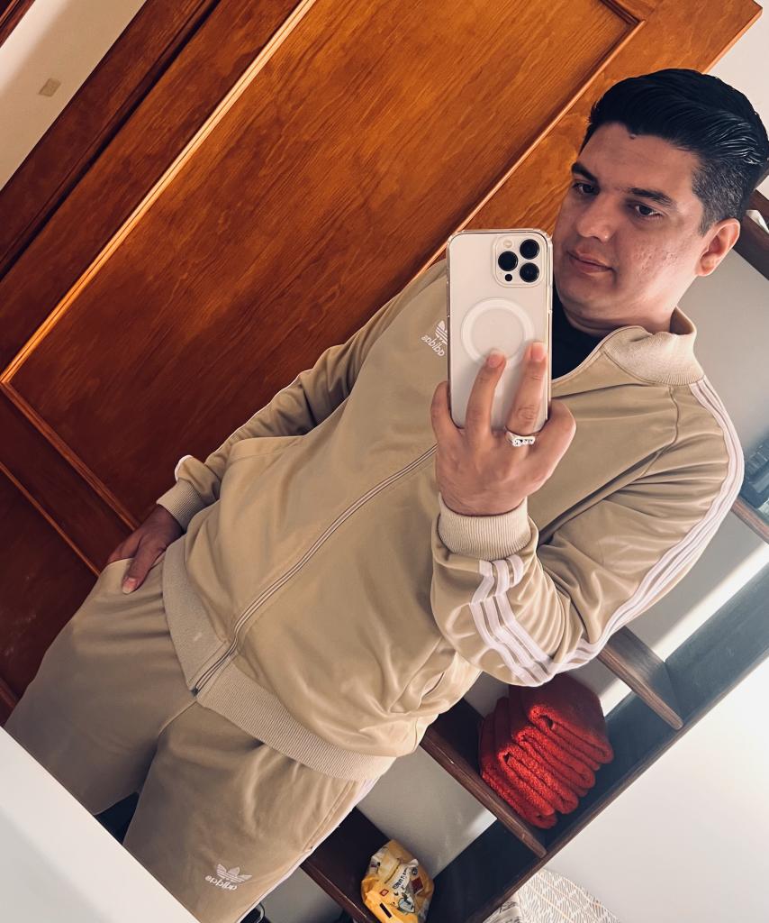 600229878: Chico busca chica en Las Palmas