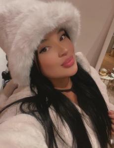 614833101: Chica busca chico en Murcia