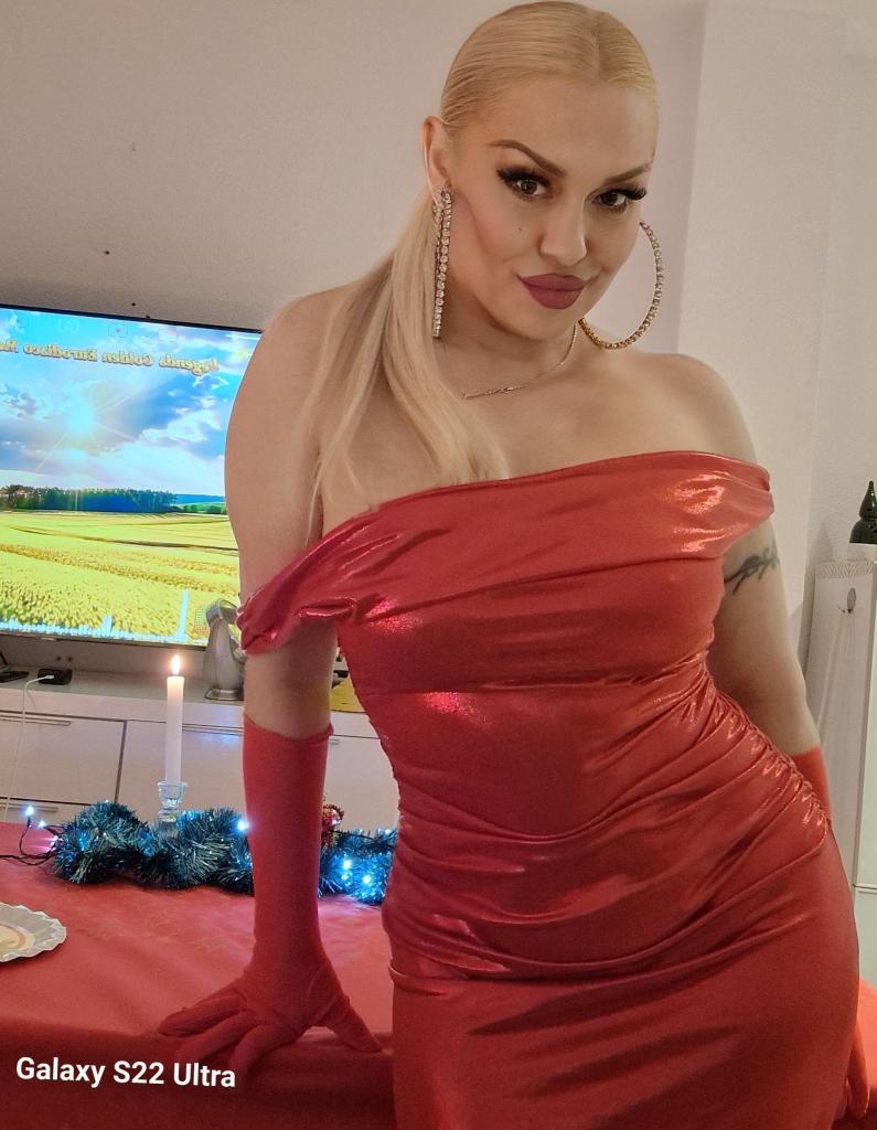 Chica busca chico en Alicante: 