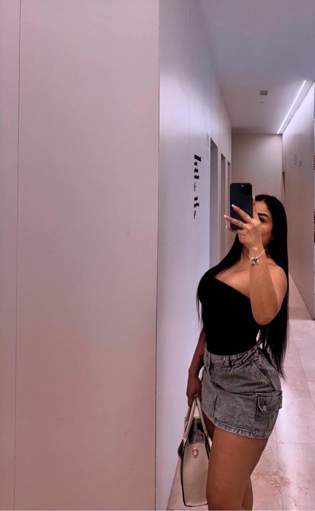 Chica busca chico en Valencia: Chica busca chico