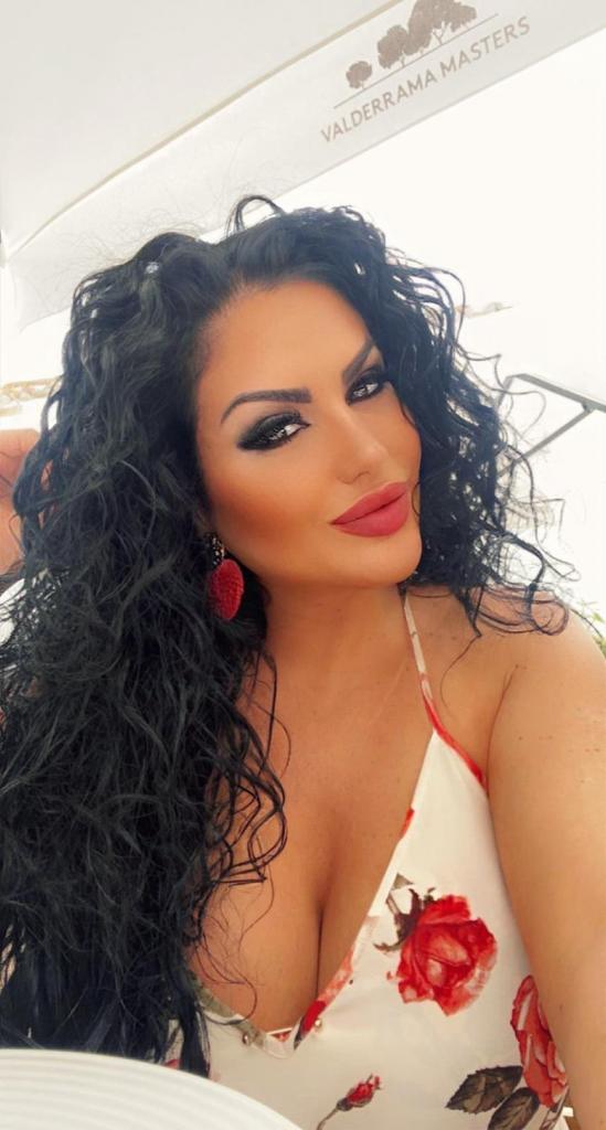 643674414: Chica busca chico en Almería