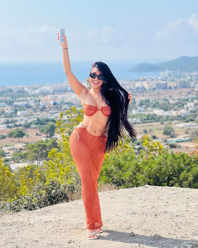 Chica busca chico en Tenerife: Chica busca chico