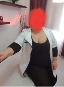 688393040: Chica busca chico en Zaragoza