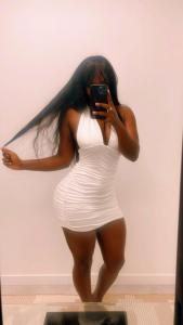 642956321: Chica busca chico en Orense