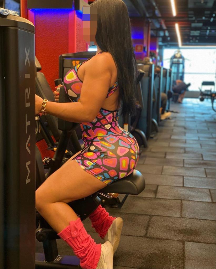 642870840: Chica busca chico en Málaga