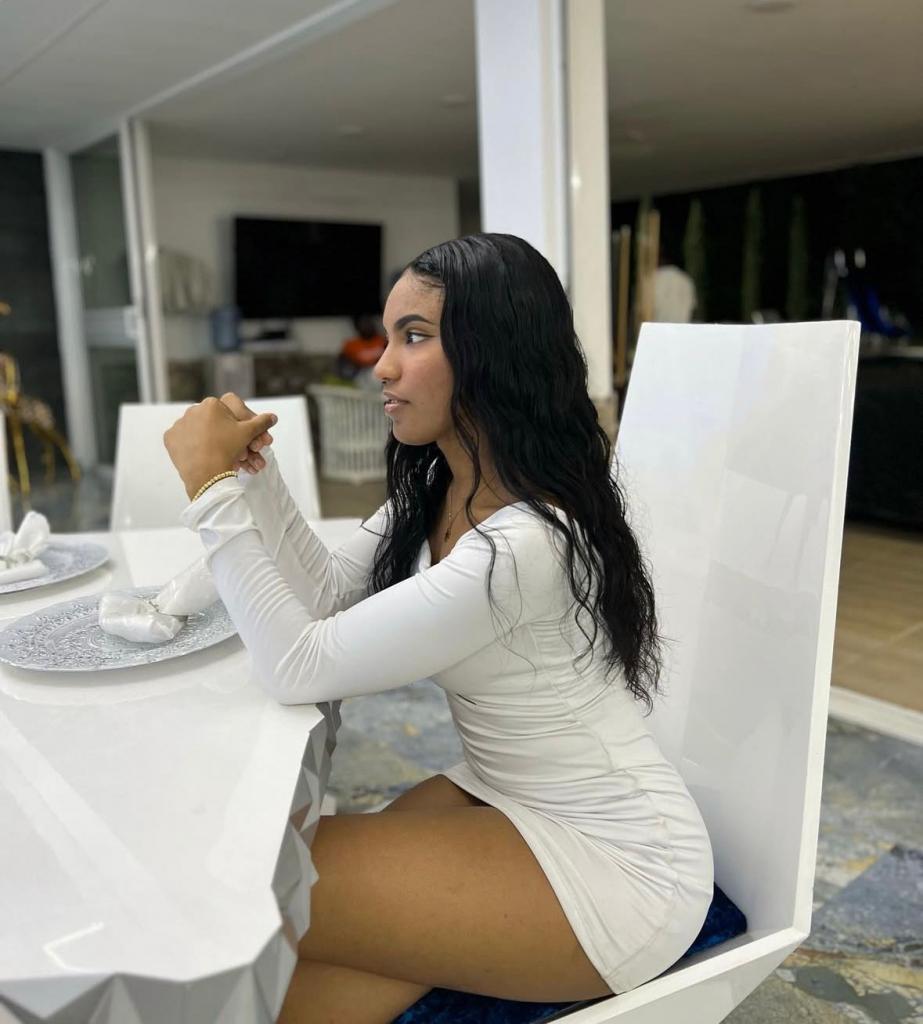 612205935: Chica busca chico en Las Palmas