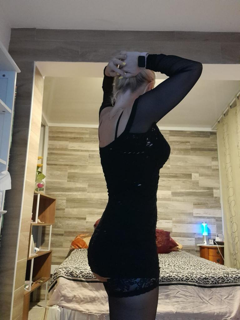 Chica busca chico en Alicante: 