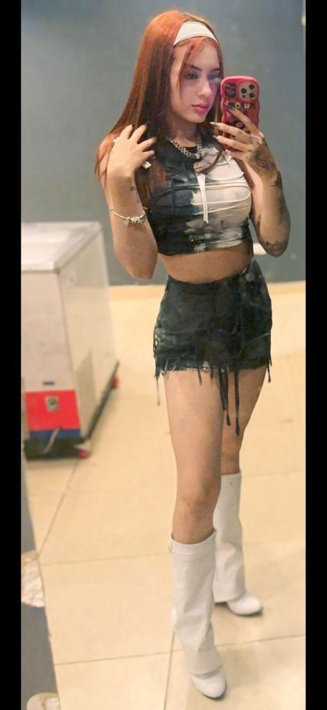 674932055: Chica busca chico en Valencia