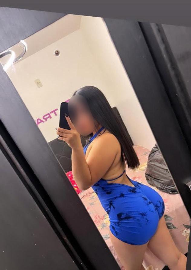 613737559: Chica busca chico en Navarra