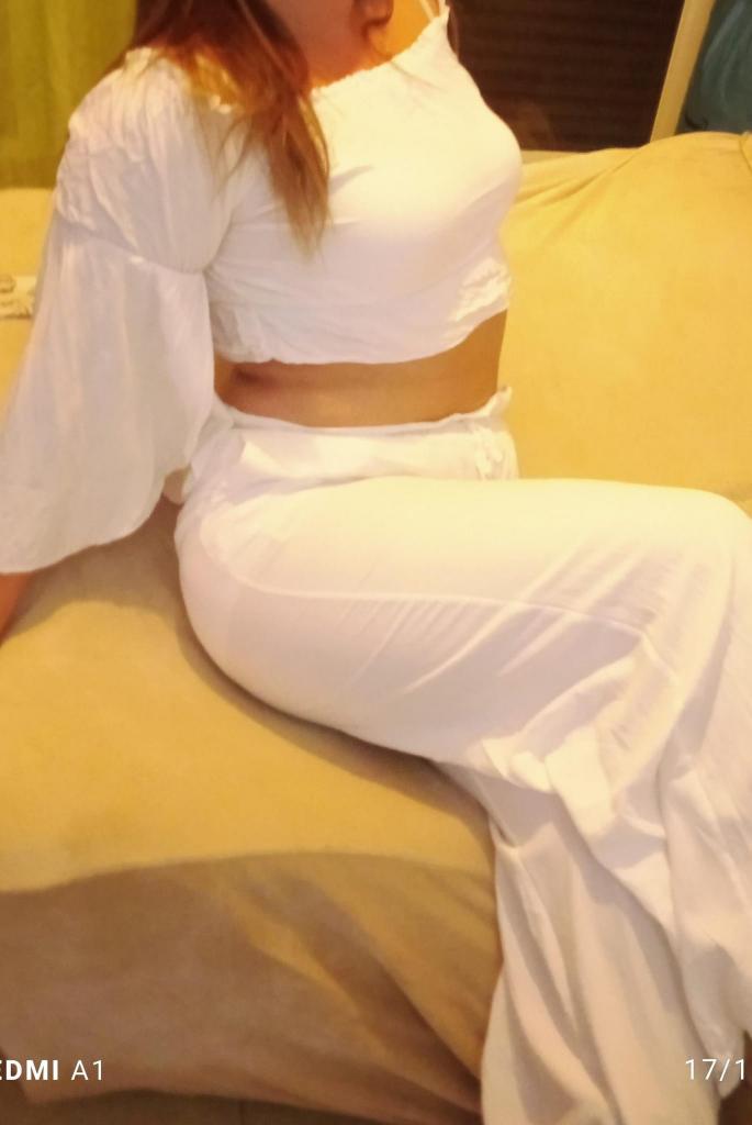 612453078: Chica busca chico en Murcia