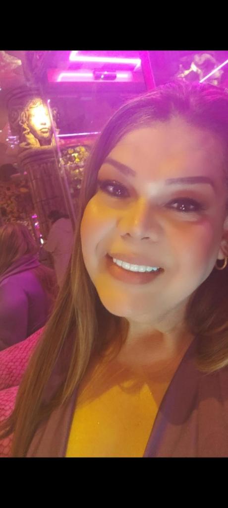 600588298: Transexual en Ávila