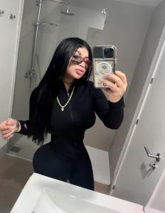 671124928: Chica busca chico en Madrid