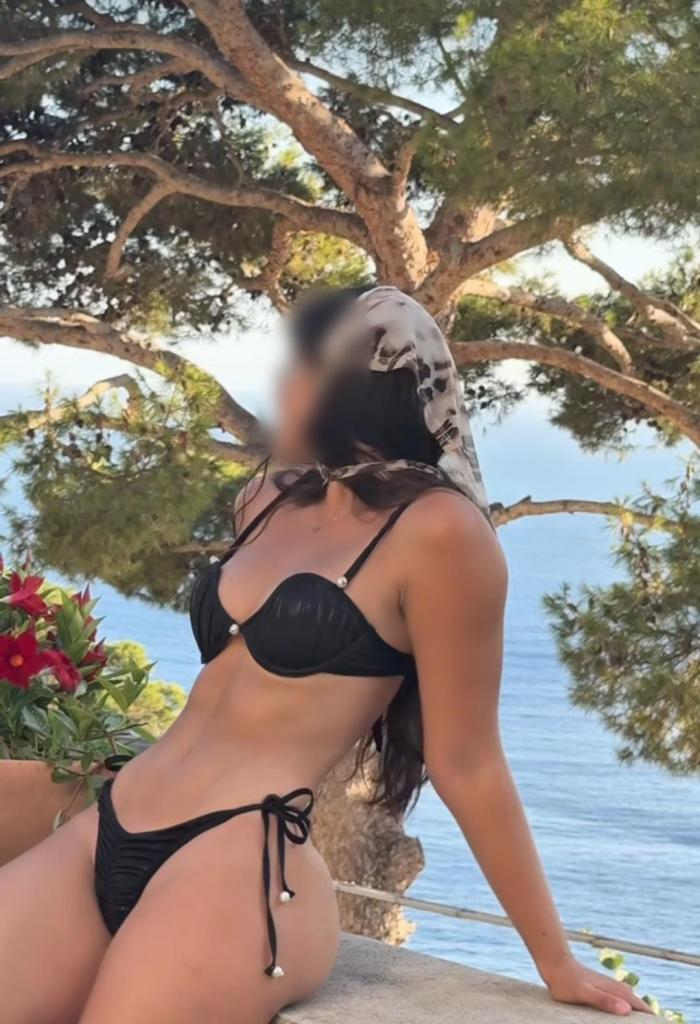 Chica busca chico en Cádiz: 