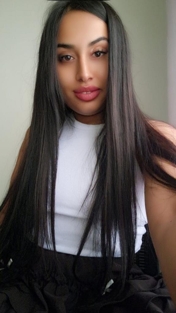 614958203: Chica busca chico en Alicante