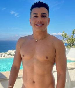 Chico busca chica en Málaga: 