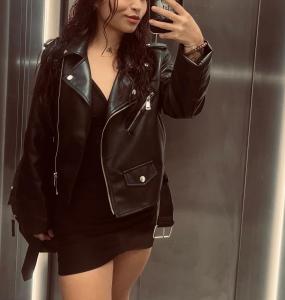 Chica busca chico en Almería: 