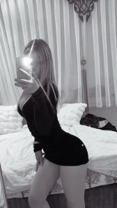 664238898: Chica busca chico en Mallorca