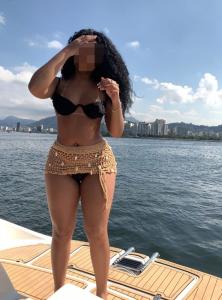 613214464: Chica busca chico en Cádiz