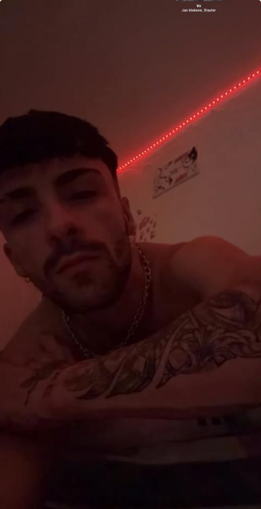 Chico busca chica en Málaga: 