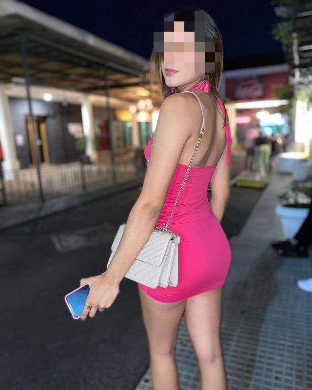 615401516: Chica busca chico en León