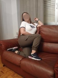 632370422: Chica busca chico en León