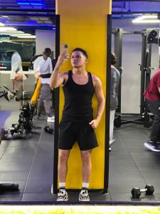 658747307: Chico busca chica en Pontevedra