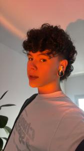 631270241: Chico busca chica en Mallorca