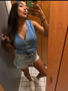 631564521: Chica busca chico en Murcia