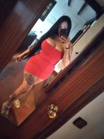 615230249: Chica busca chico en Sevilla