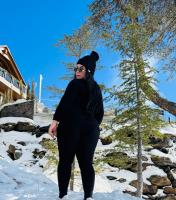 697752729: Chica busca chico en Madrid