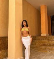 631805359: Chica busca chico en Barcelona