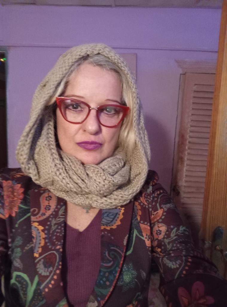 634748491: Chica busca chico en Valencia