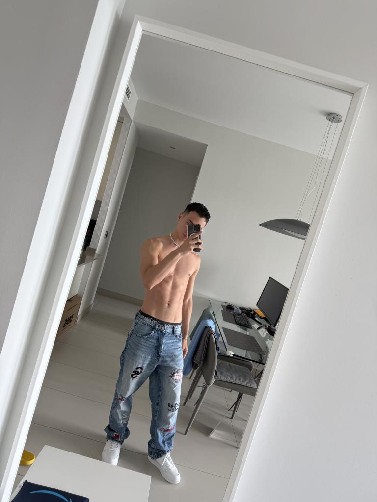 Chico busca chica en Valencia: 