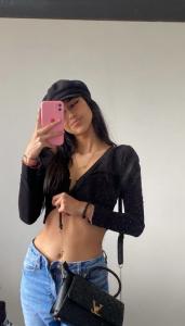 634880494: Chica busca chico en Madrid