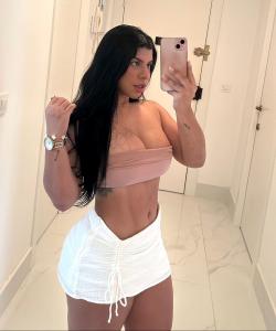 614056628: Chica busca chico en Málaga