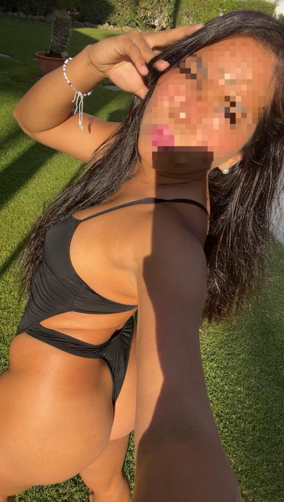 611876735: Chica busca chico en Málaga