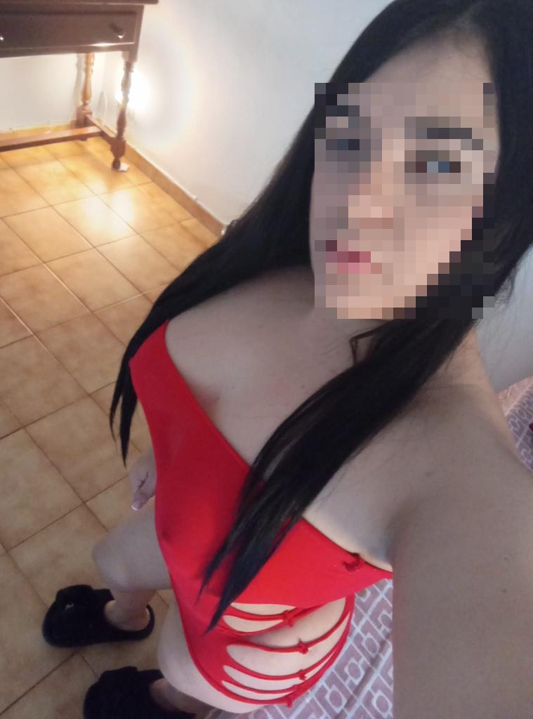 Chica busca chico en Almería: 