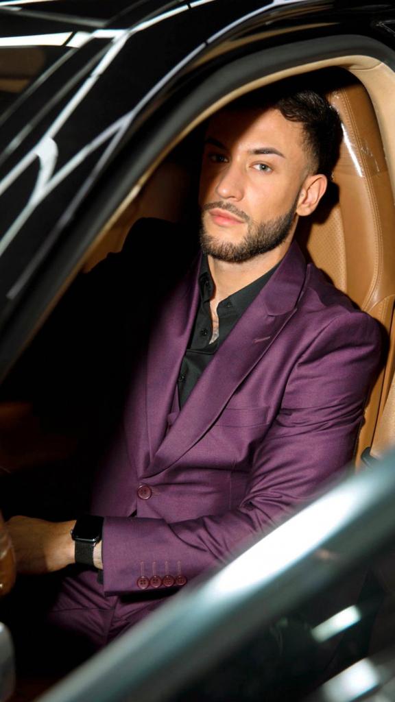 604832533: Chico busca chica en Madrid