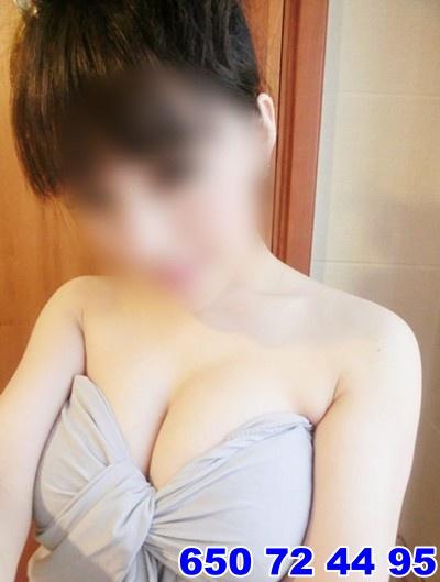 650724495: Chica busca chico en Sevilla