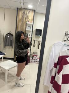 638776471: Chica busca chico en Granada