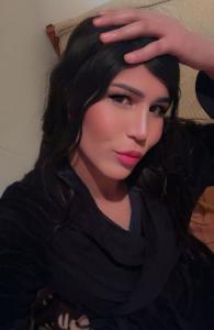 603832422: Chica busca chico en Barcelona