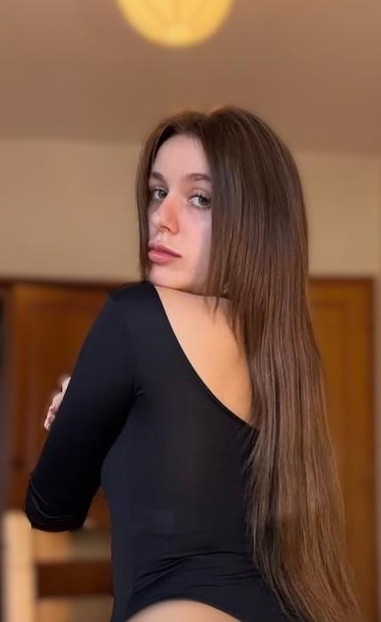 Chica busca chico en Madrid: Chica busca chico