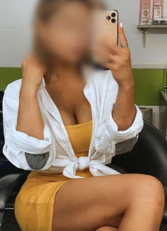 Chica busca chico en La Coruña: 